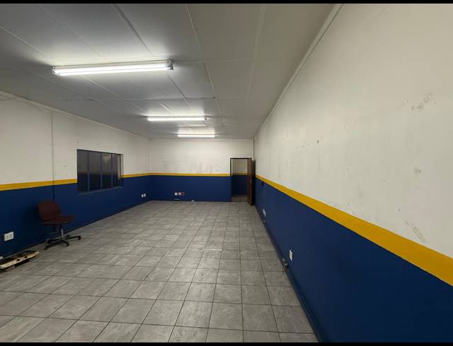 4,833M² WAREHOUSE TO LET IN ALRODE
